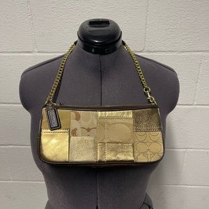 Women’s coach Brown gold clutch USED FINAL PRICE